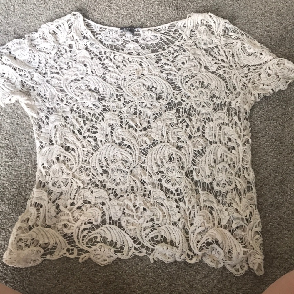 Large Roz and Ali lace top